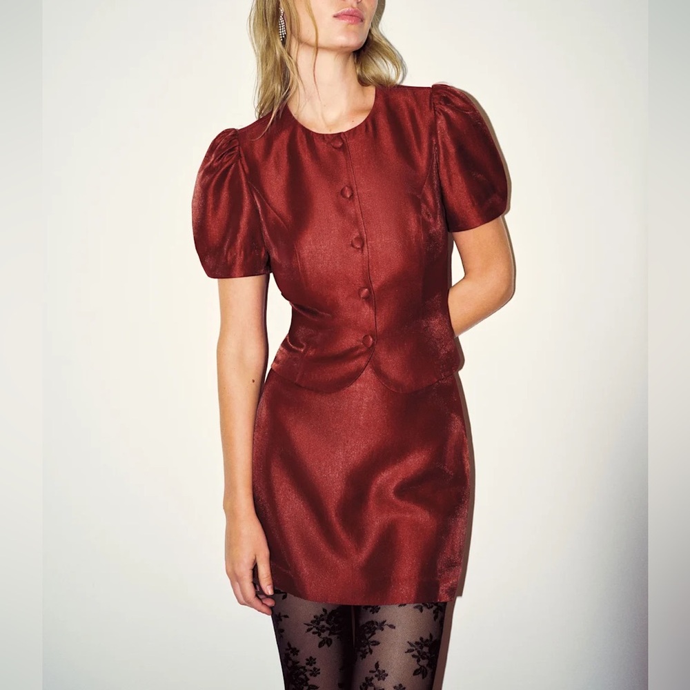 Reformation Mika Two Piece In Sangria, NWOT, NEVER WORN, NO FLAWS.